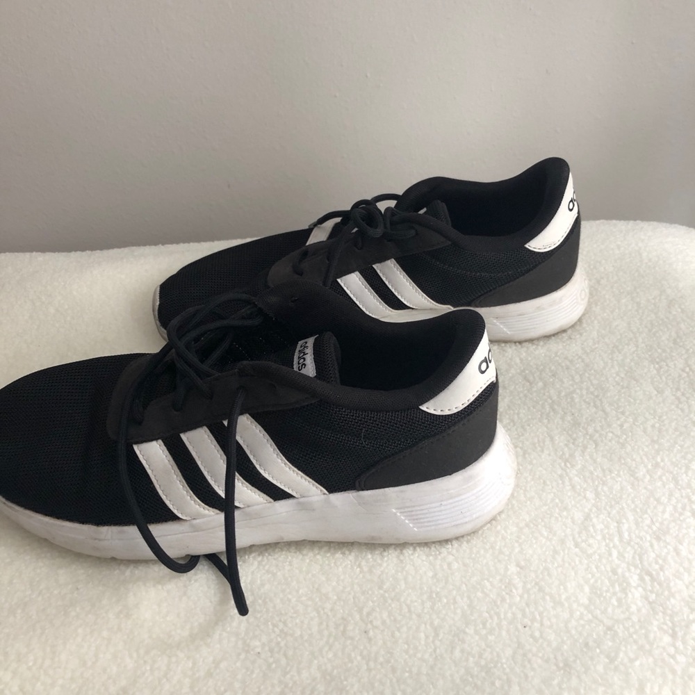 Adidas Women’s Cloudform QT racer Sneakers